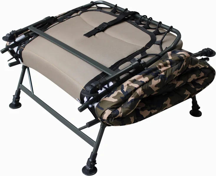 Bedchair MK camo 8 pieds avec sac de couchage, vue 2